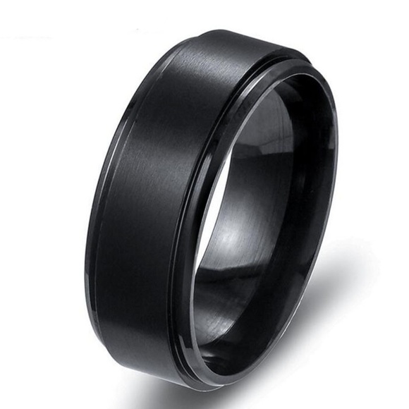➰ Simplistic Wedding Band